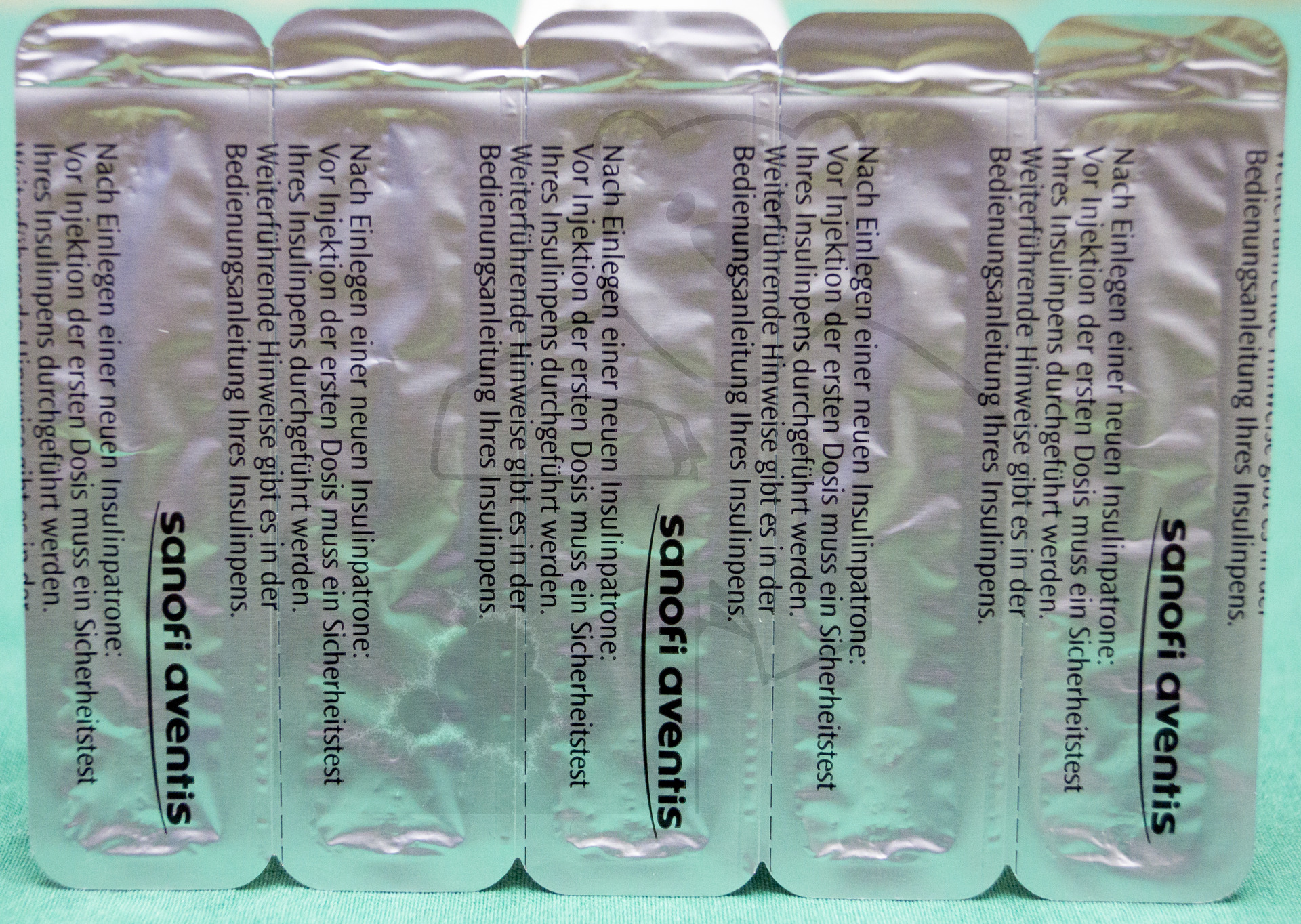 Insulin Patrone 'Lantus', Eingeschweißte Patronen, Vorderseite